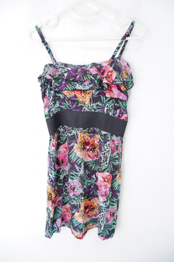 Платье Savage яркое 42 размер