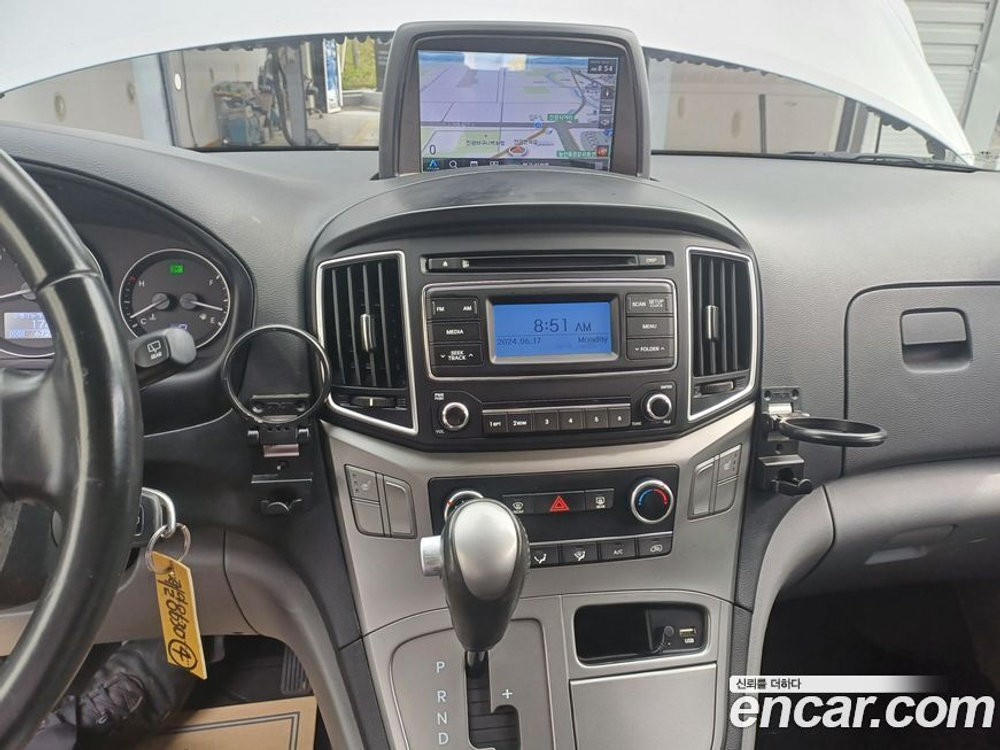 Hyundai The New Grand Starex Van 3-х местный (04.2021)