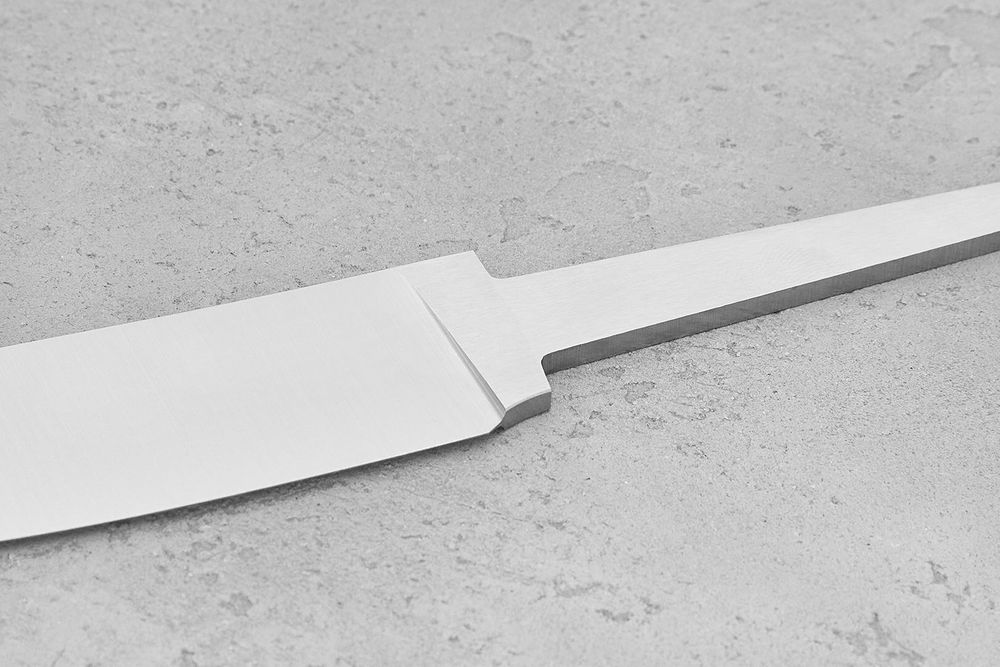 Клинок для ножа, модель "КрейсерЪ" из стали Cromax 61-62HRС