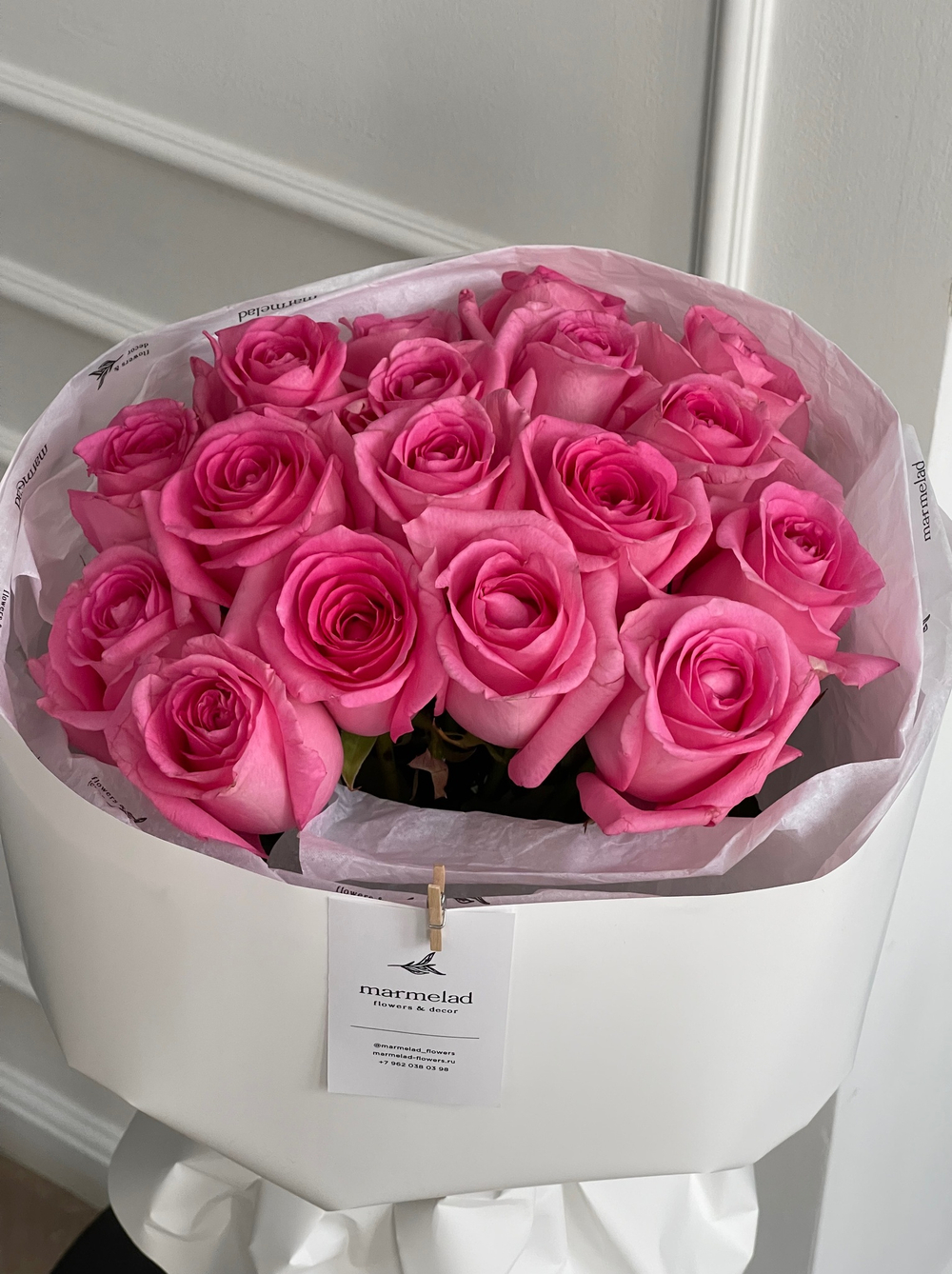 Букет из розовых роз 17шт