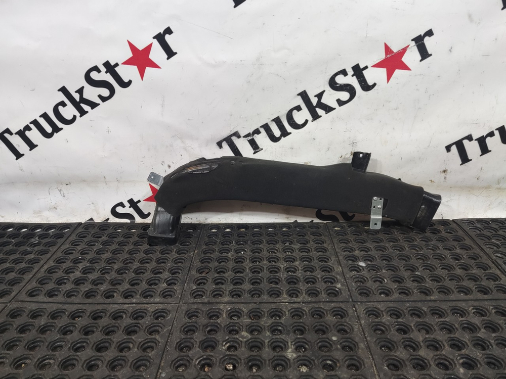 Воздуховод отопителя