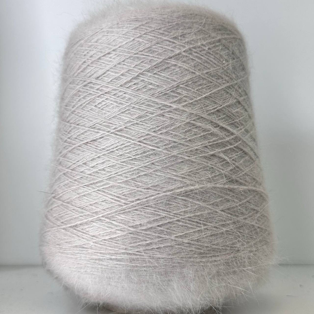 FLUFF - Gruppo Filpucci Industrie Filati; 70% ангора, 10% меринос, 20% п/а; 550м/100гр; col. 603327, цвет: серый с фиолетовым подтоном; S721