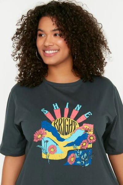 Футболка с принтом больших размеров