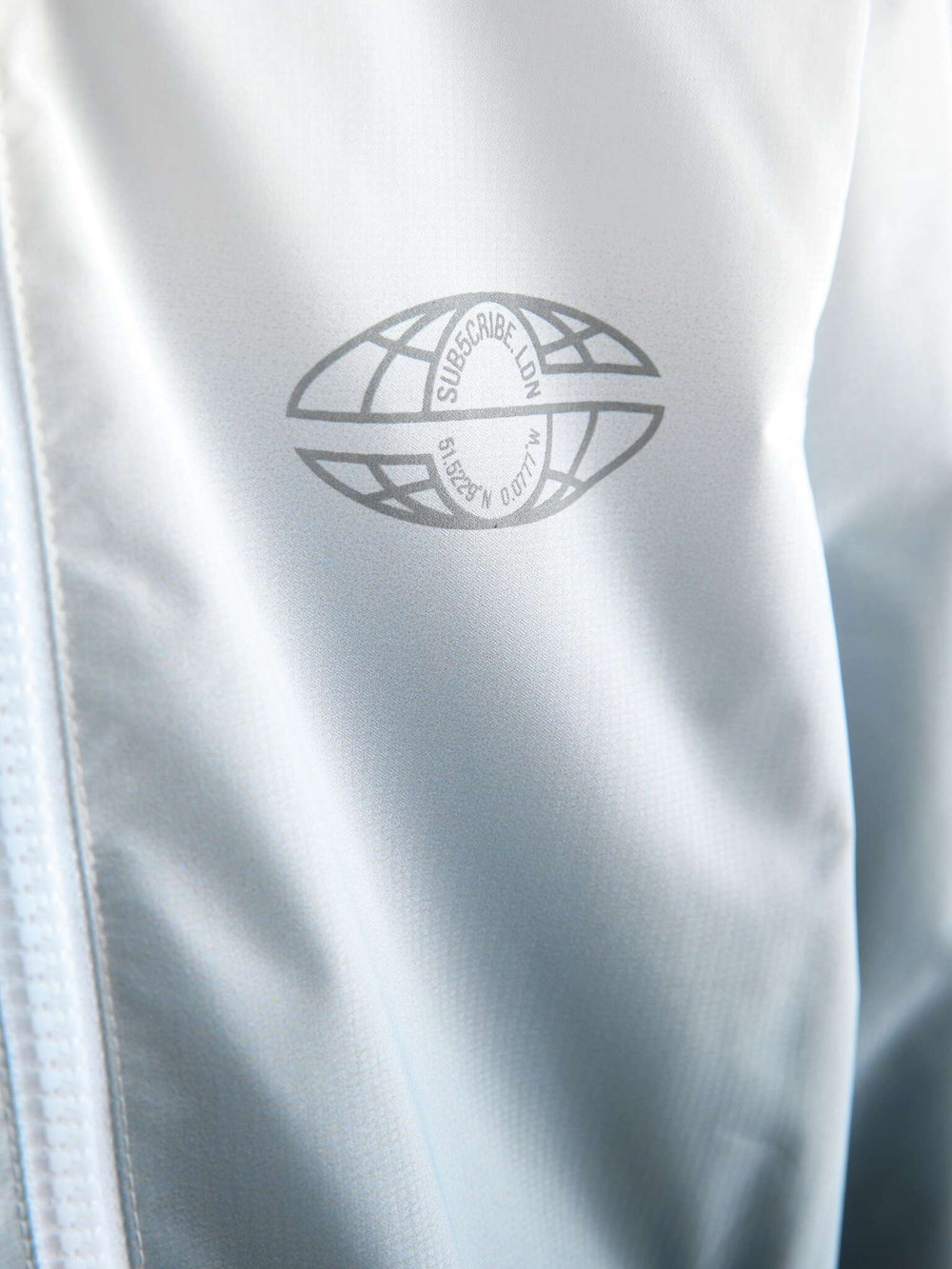 Куртка непромокаемая с капюшоном для мальчика Next E82-308, Белый, Черный