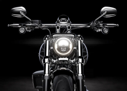 BREAKOUT 117 (VIVID BLACK) 2025