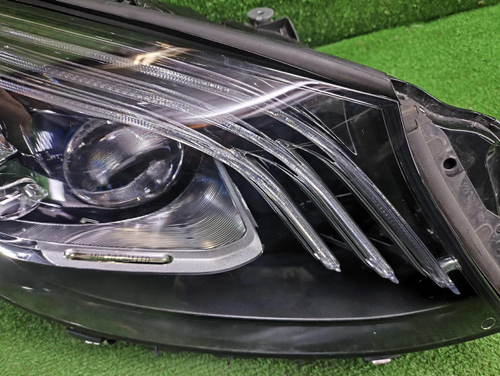 Фара правая Mercedes S W222 (17-20) Multibeam LED