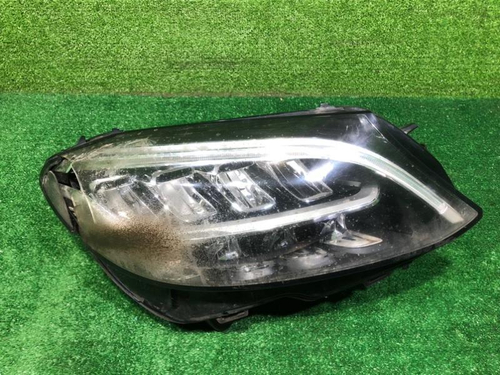 Битая Фара правая Mercedes C w205 (2018-2023) LED