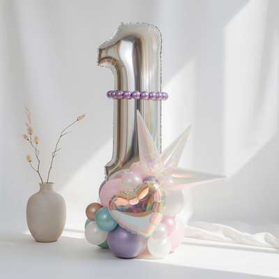 Стойка "Серебро и сирень с цифрой"