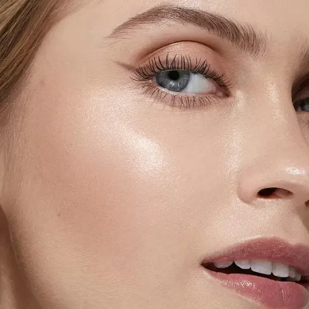 Пудровый хайлайтер KIKO Milano Glow Fusion Intense Powder Highlighter - 01 Champagne