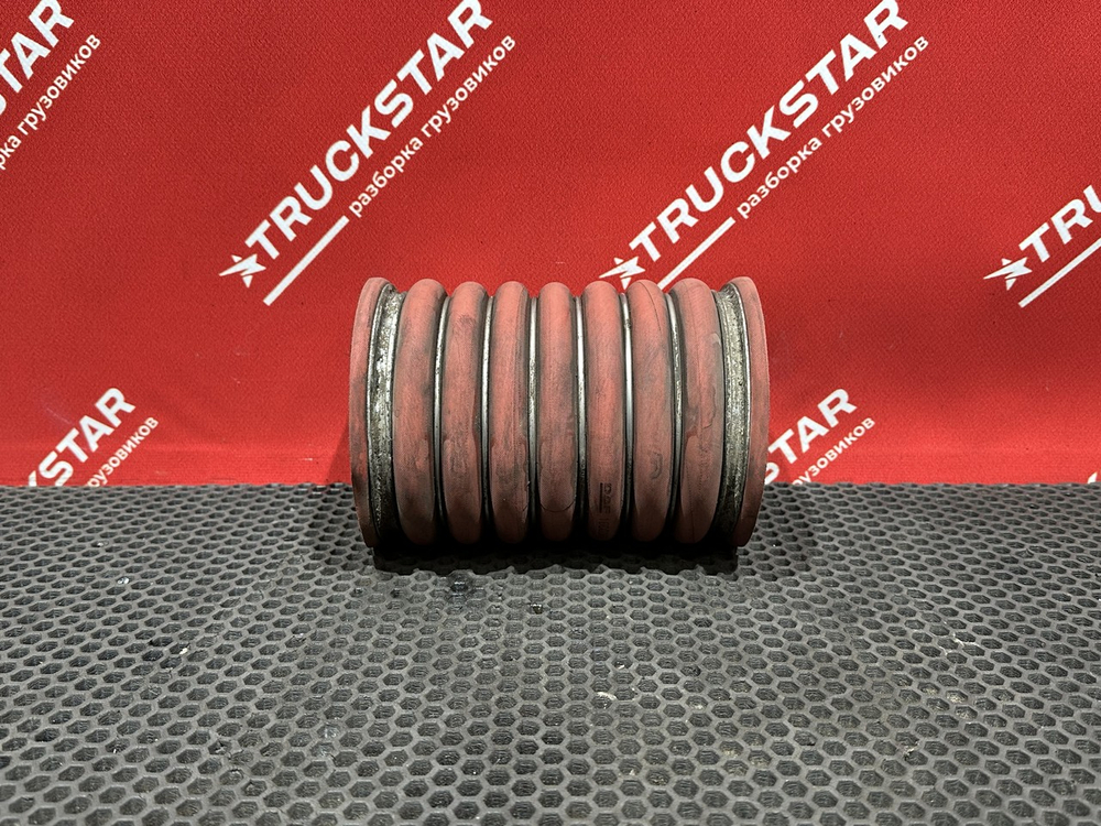 Патрубок интеркулера