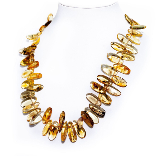 Бусы из янтаря натуральные, длина 50 см.