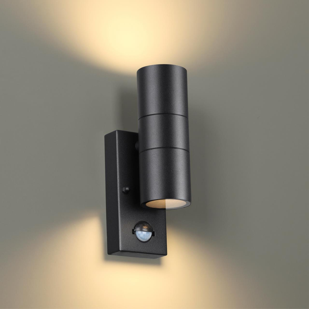 4389/2W HIGHTECH ODL23 000 черный/металл/пвх стойкий к УФ излучению Настенный светильник с датчиком движения IP44 LED GU10 14W MOTTO