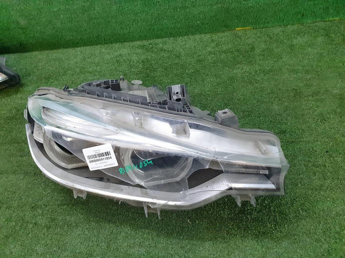 Битая Фара правая BMW 3er F30 (2015-2020) LED
