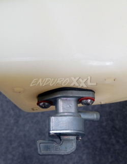 Топливный бак (GR8 до 24/Hengjian S5/Kews K20) БОЛЬШОЙ