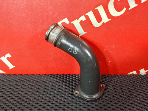 Патрубок системы охлаждения