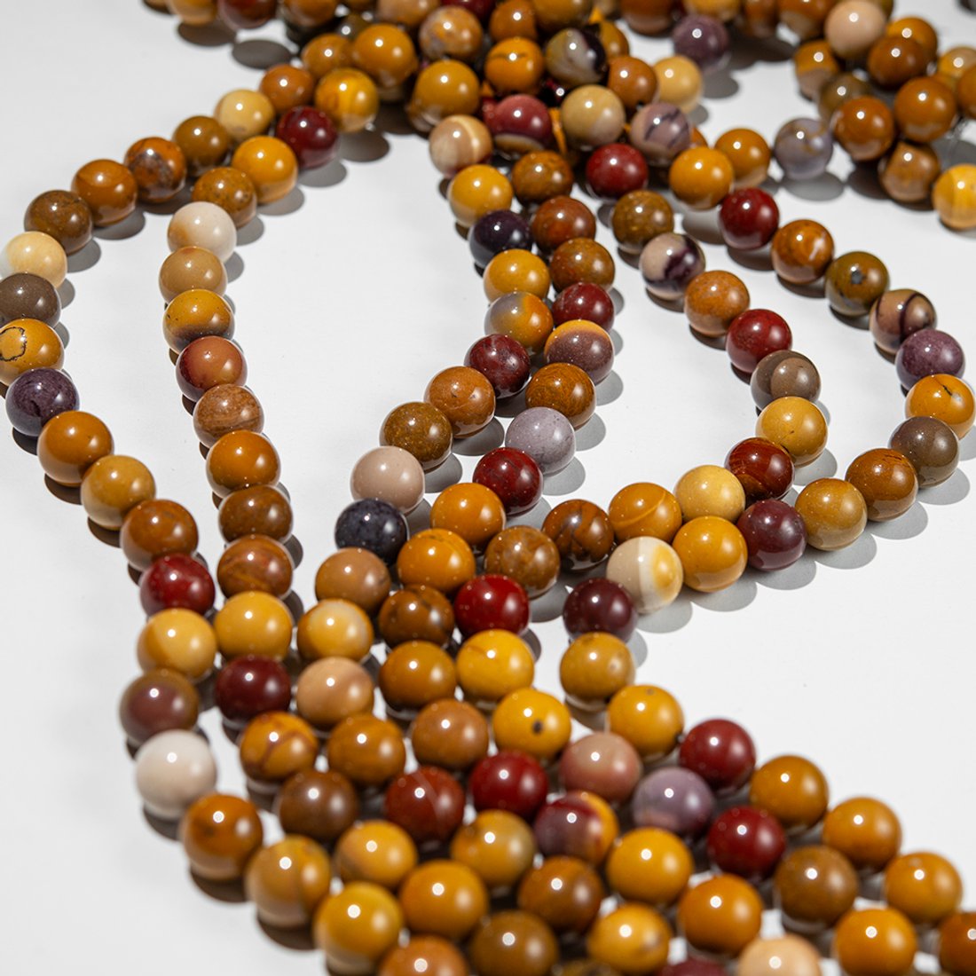 Яшма Мукаит, 12,2мм, шар