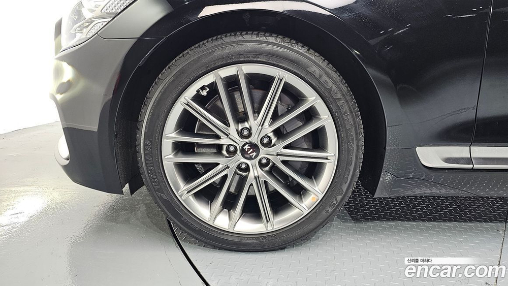 Kia The K9 (Quoris/K900) 3.8 GDI AWD (10.2020)