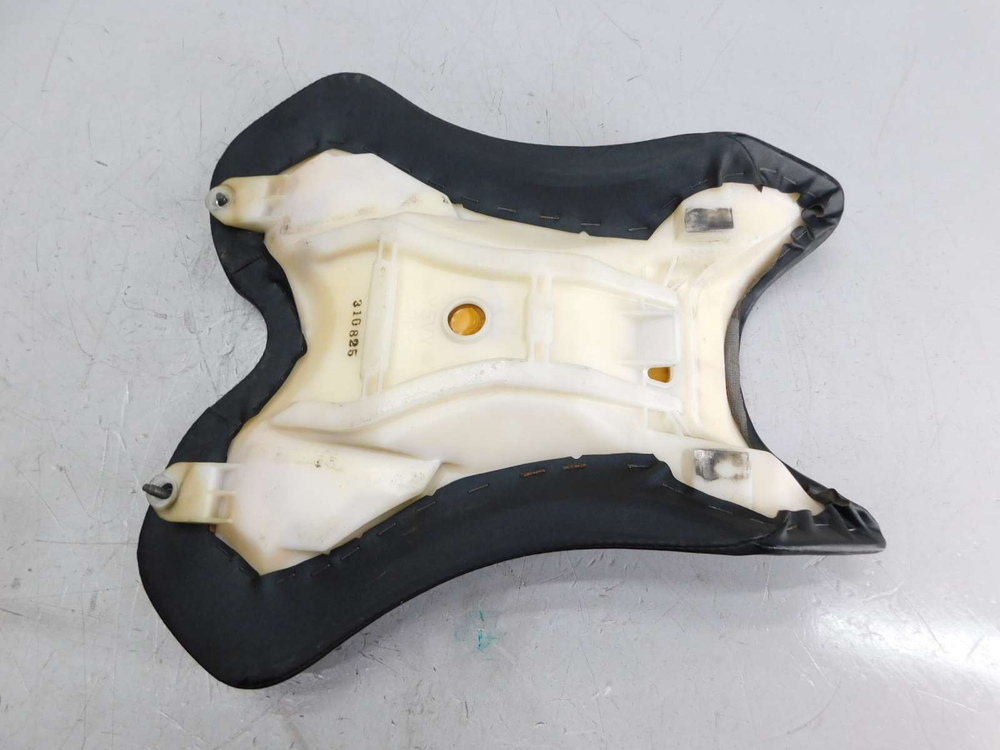 Сиденье водительское Yamaha YZF-R1 04-06 RN13 5VY-24710