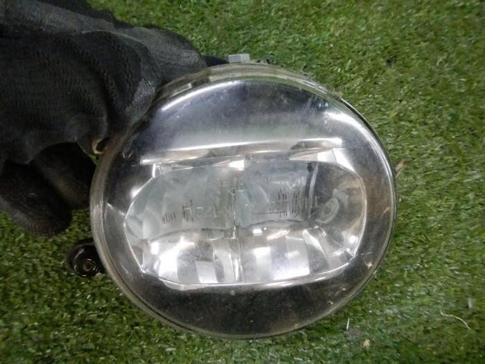 ПТФ левая Toyota Fortuner II (2017-н.в.)