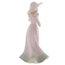 GAEM Фигурка декоративная "Девочка с собакой", L9 W7,5 H16 см