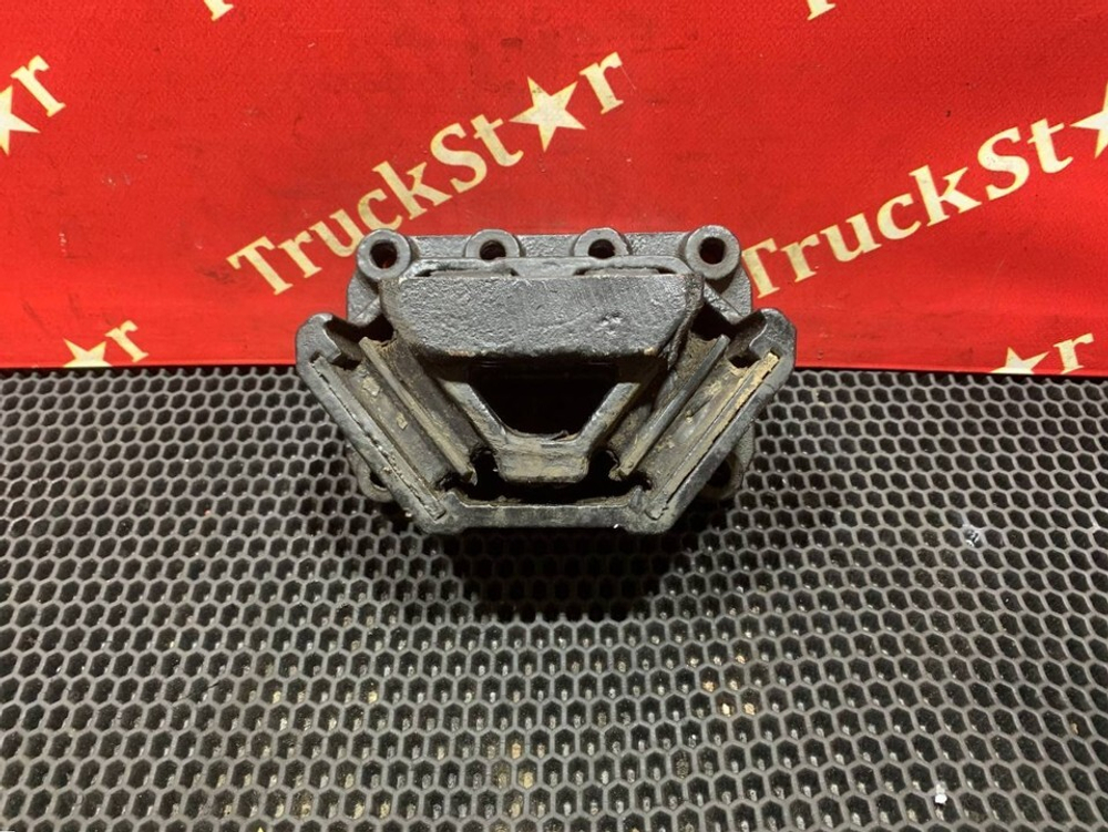 Подушка двигателя задняя 2024г.