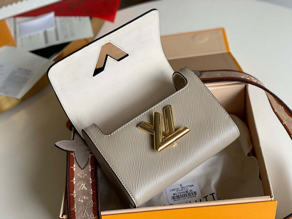 Louis Vuitton Twist PM