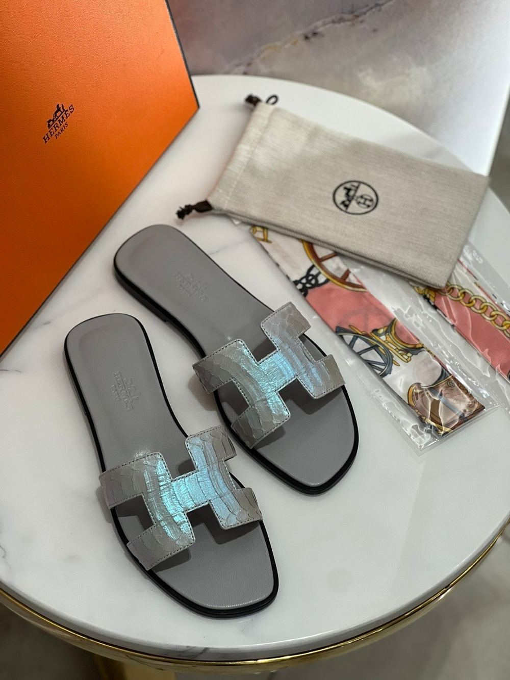 Шлепанцы Hermes