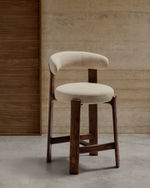 Полубарный стул Granite из бежевого шенилла и ясеня с отделкой орех 65 см