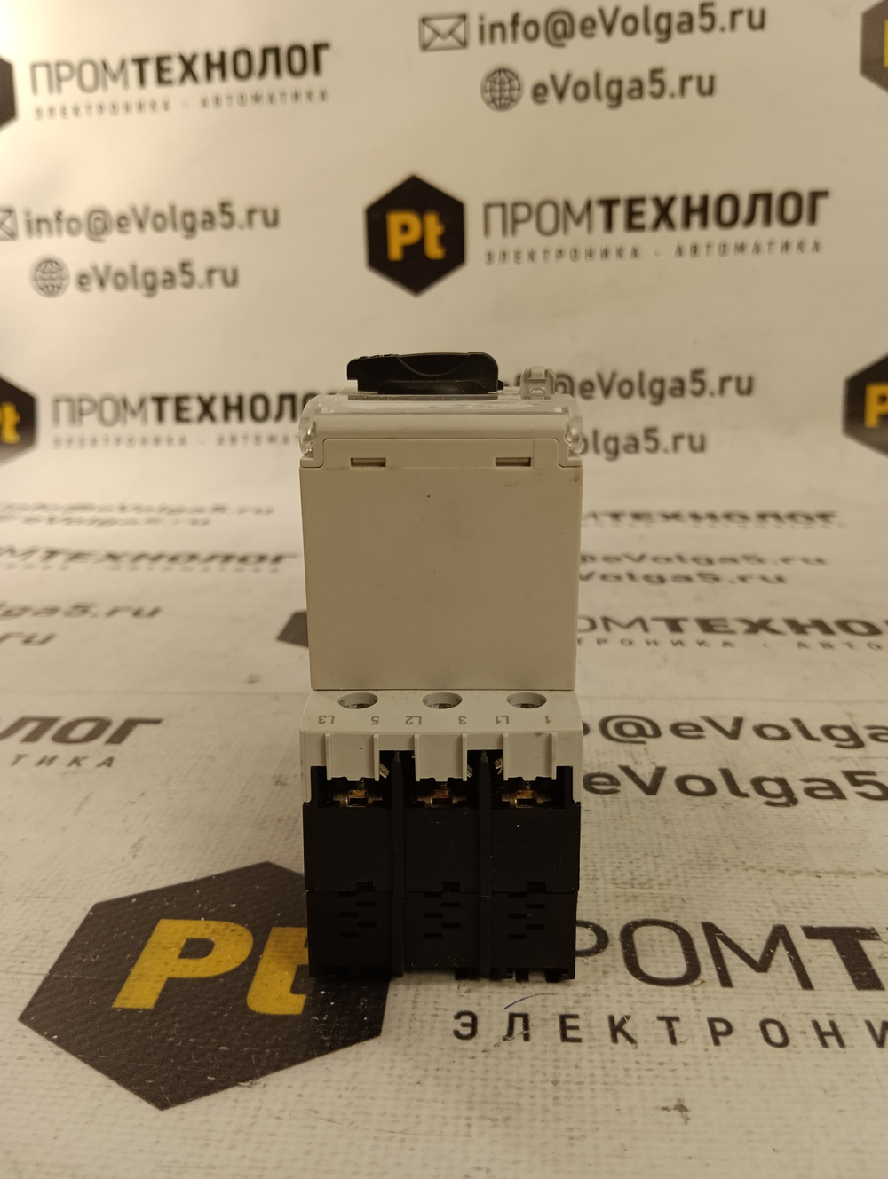Защитное реле EATON PKE-XTU-12 XTPE012B новое