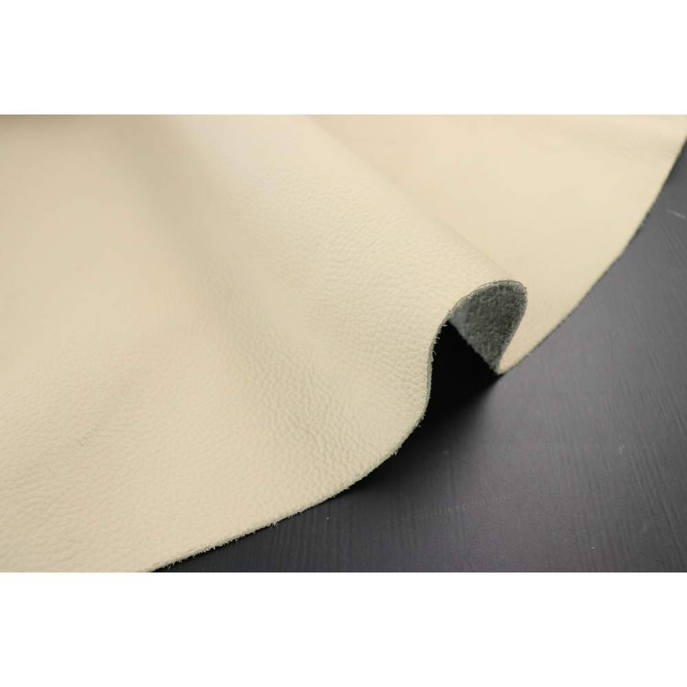 1,6-2,0 Мебельная кожа Бежевая⠀