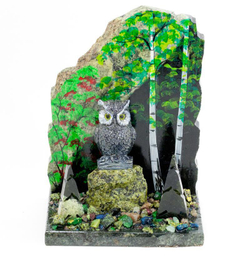 Сувенир "Сова в лесу" камень змеевик 90х100х120 мм 660 гр. R116144