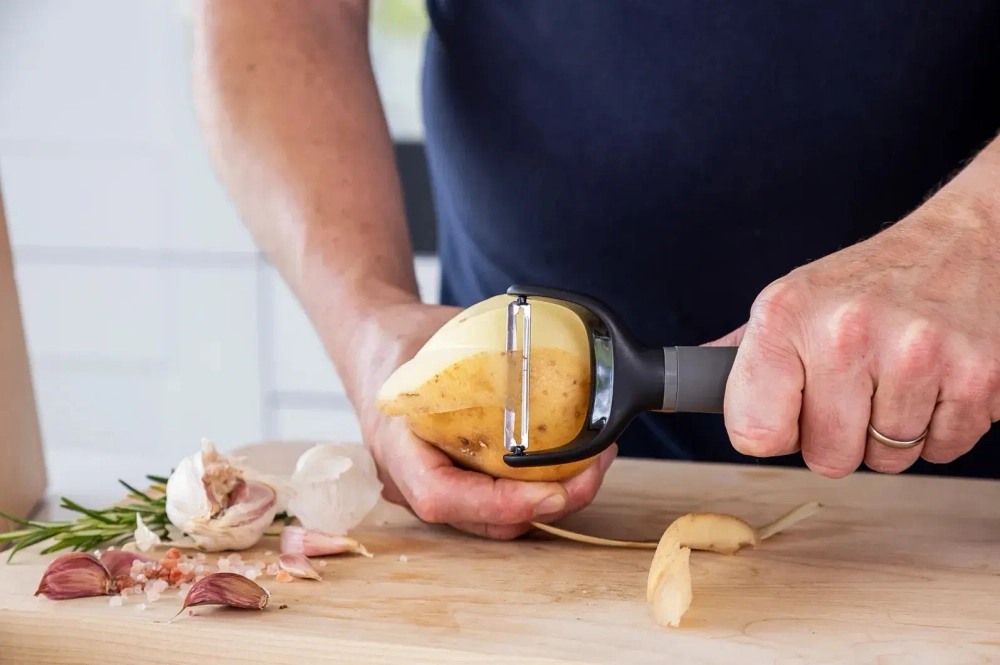 KitchenAid Горизонтальный очиститель Y серый