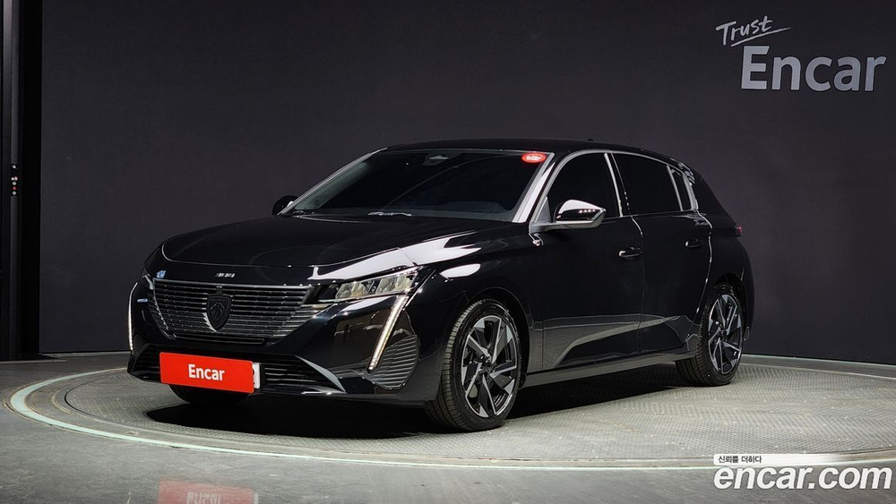 Peugeot 308 3 Generation 1.5 BlueHDi 알뤼르 (12.2023)