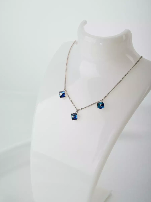 Колье Миражи с синими кристаллами-хамелеонами Swarovski