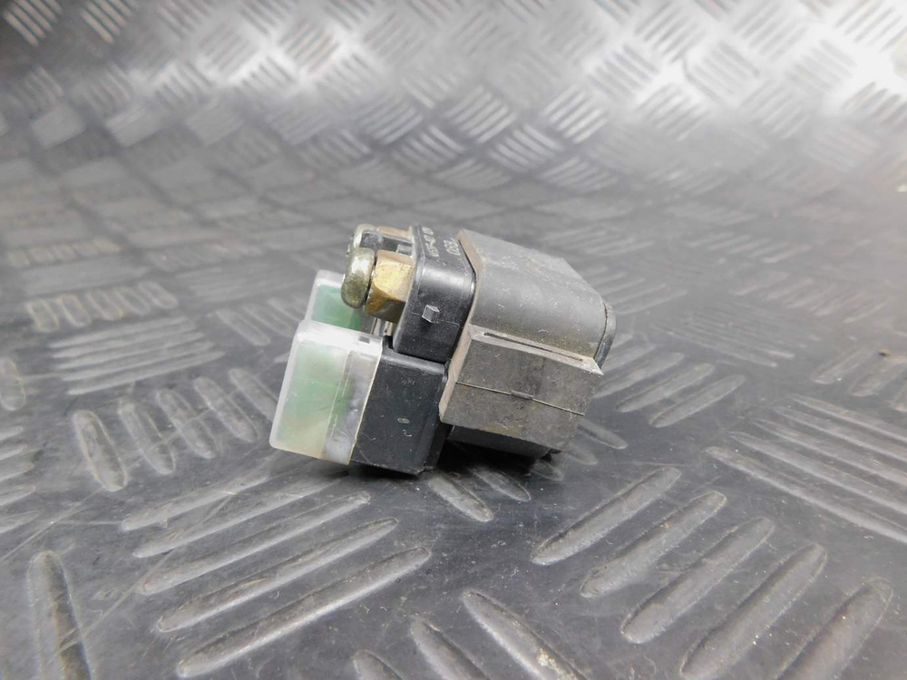 Реле стартера Yamaha TDM850 RN03J 2001