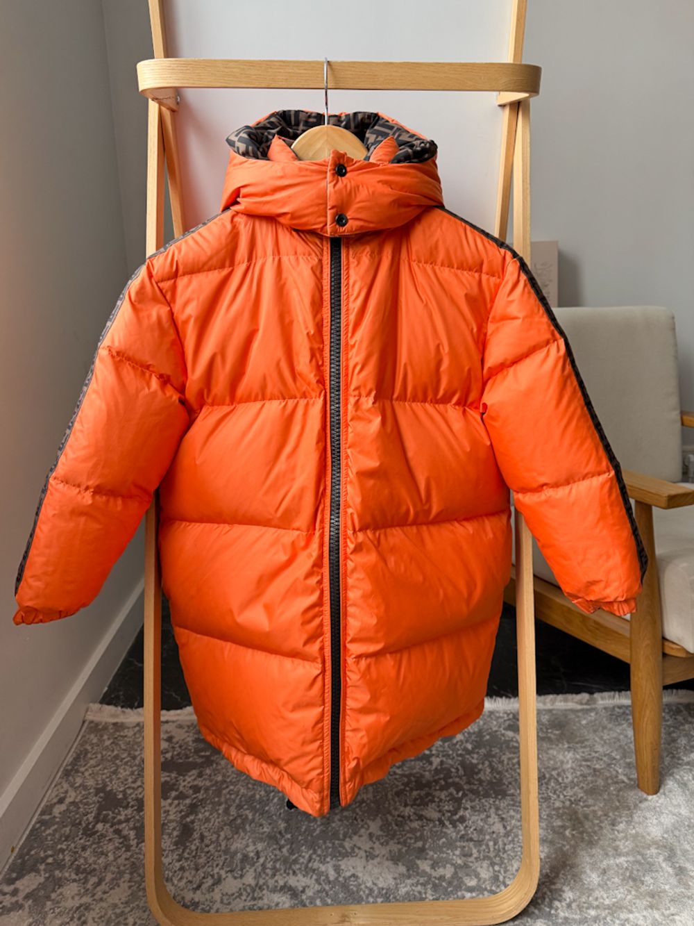 Двухсторонняя пуховая куртка Fendi, 128