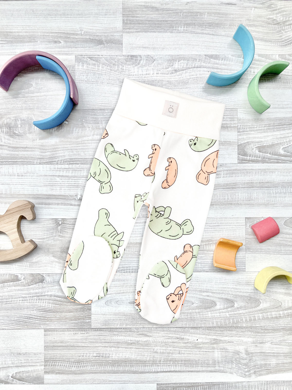 Ползунки Mjölk Ламантины на широком поясе