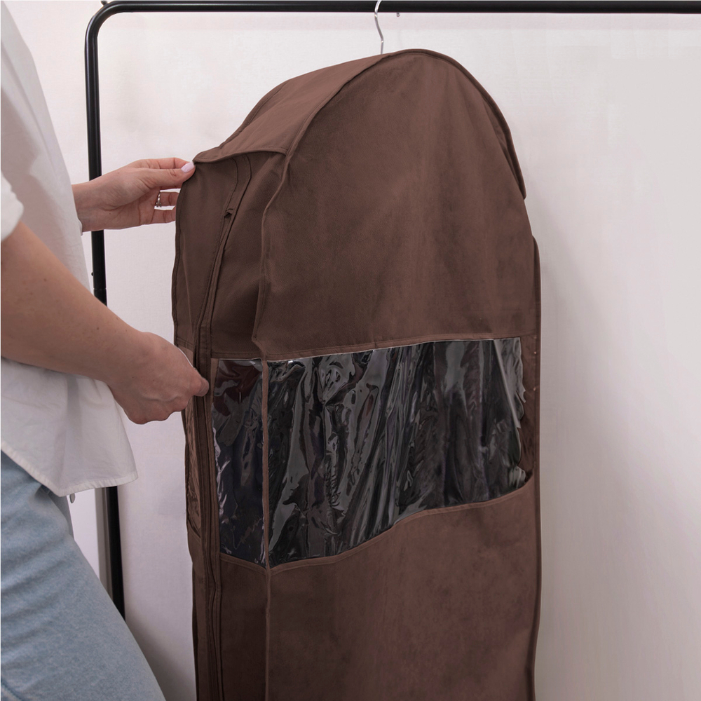 Чехол для шуб 130х60х18. Антимолевый