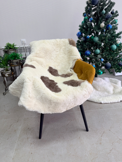 Шкура коврик меховой прикроватный овчина, 100х65 см.