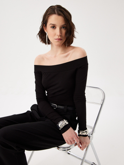 Лонгслив с открытыми плечами