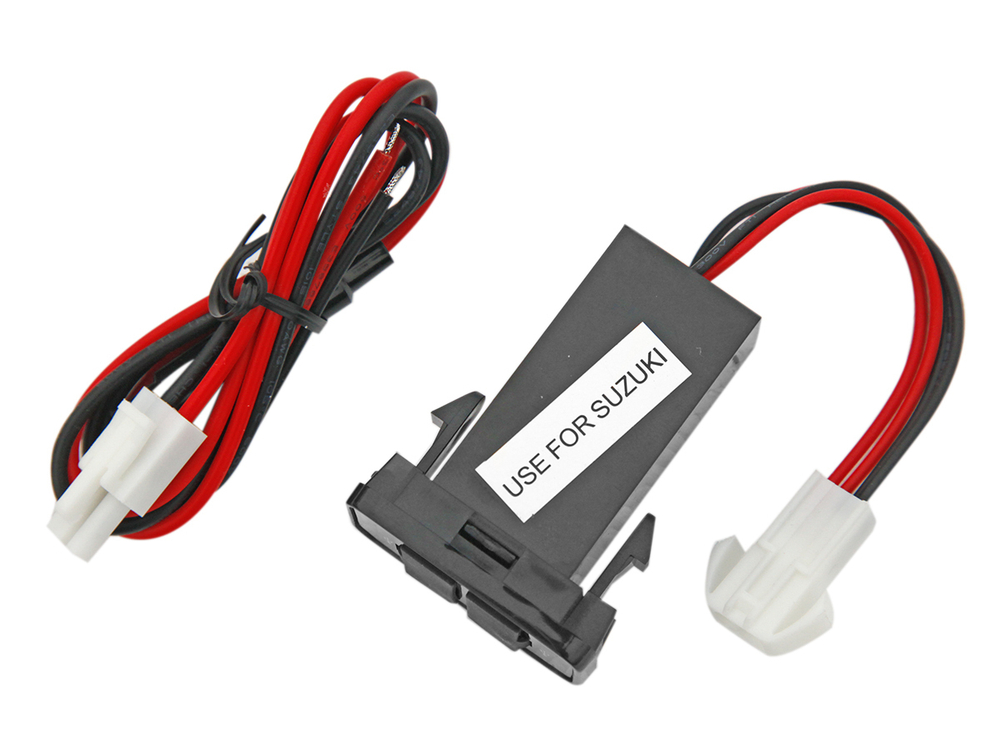 Розетка USB 3,1A для Suzuki 40x22