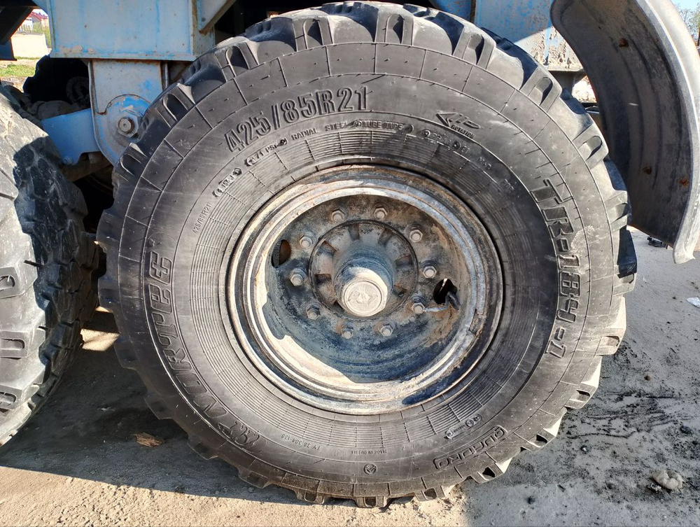 УралСпецТранс 9465* Полуприцеп бортовой 946518-A1-04