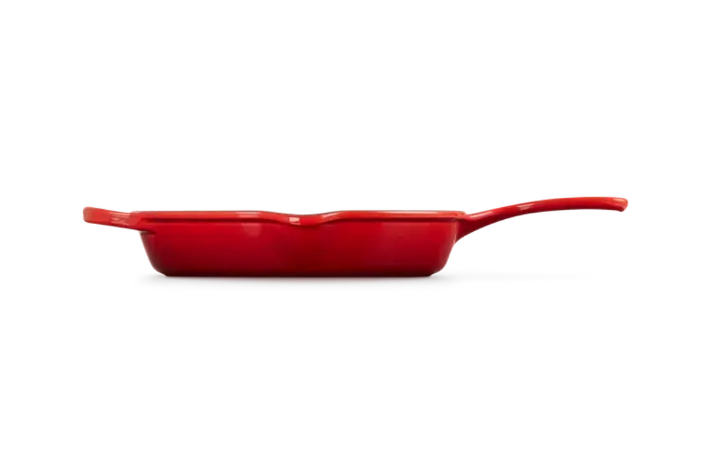 Le Creuset Сковорода Signature 26 см 2 л вишневая