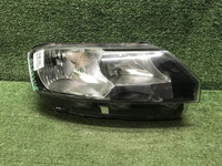 Битая Фара правая Skoda Rapid 1 (12-17) галоген