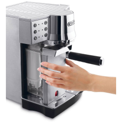 8-ми часовая аренда кофемашины Delonghi (с функцией Cappuccino)
