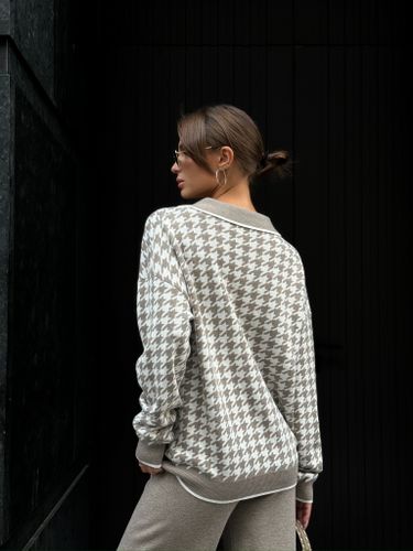 Костюм женский трикотажный цвет капучино