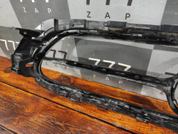 Кронштейн решетки радиатора Mercedes E (W213) 20-нв Б/У Оригинал A2138889400