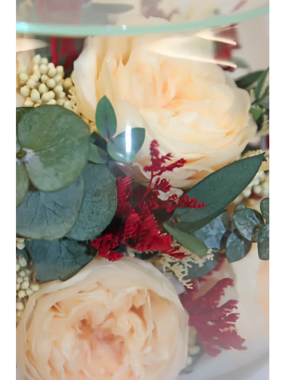 натуральные пионы в стекле, вакуум