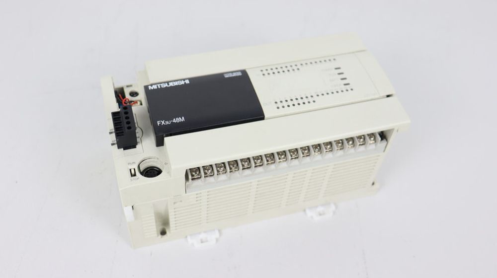 Mitsubishi FX3U-48MT/ESS