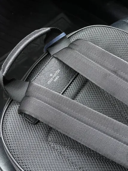 Рюкзак Louis Vuitton Adrian черный